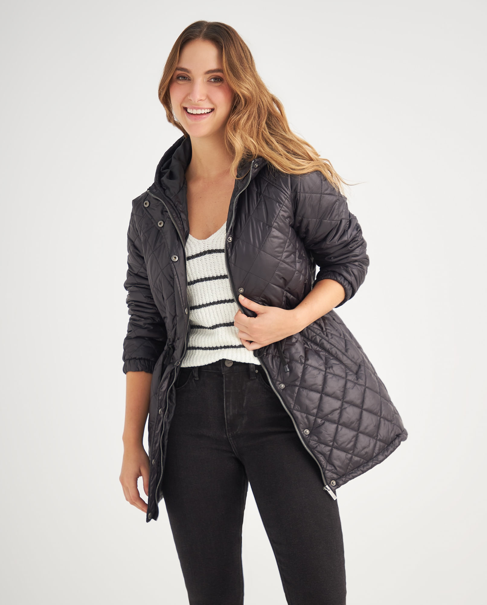 Chaqueta con capucha para mujer