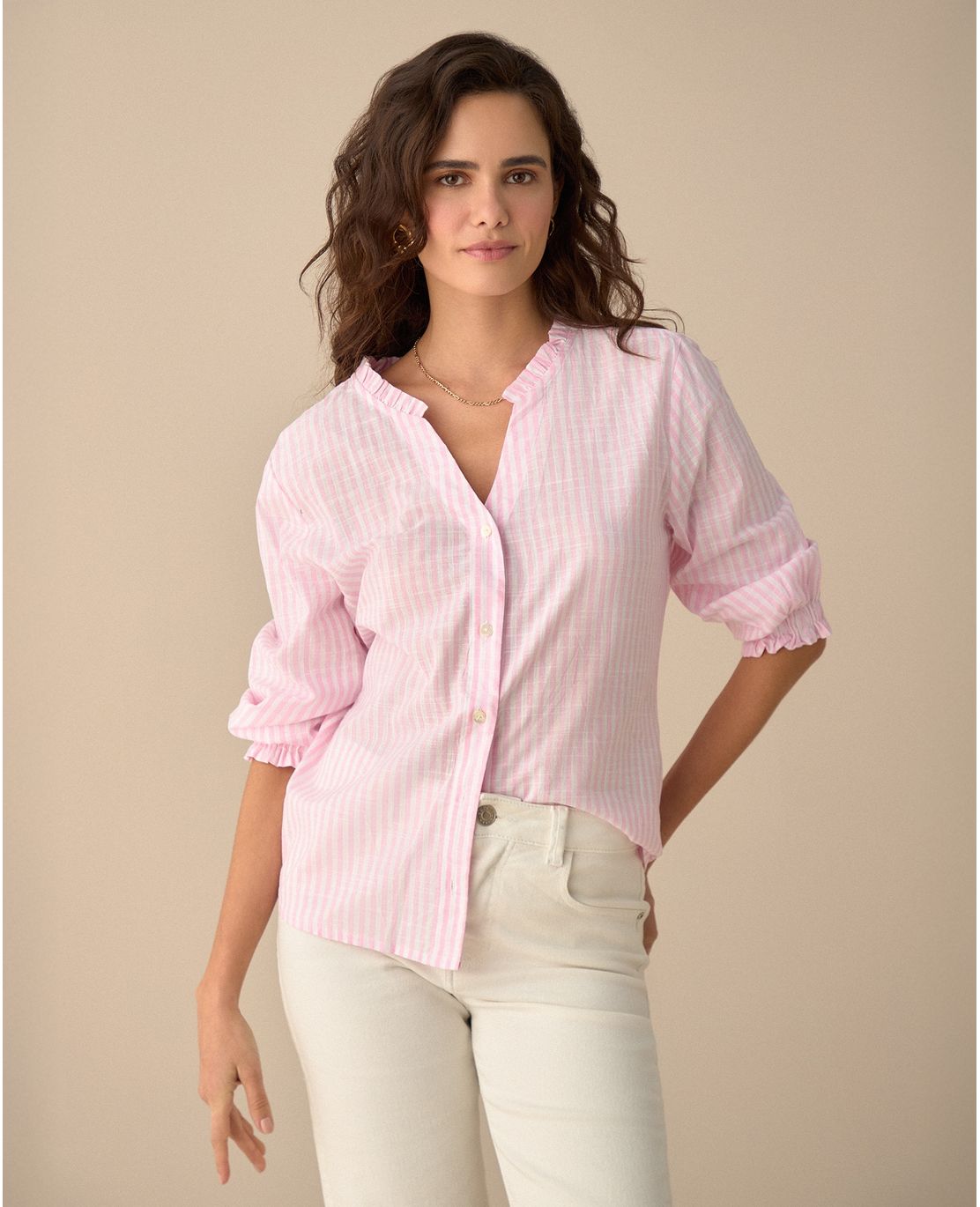 Camisa con escote en V para mujer