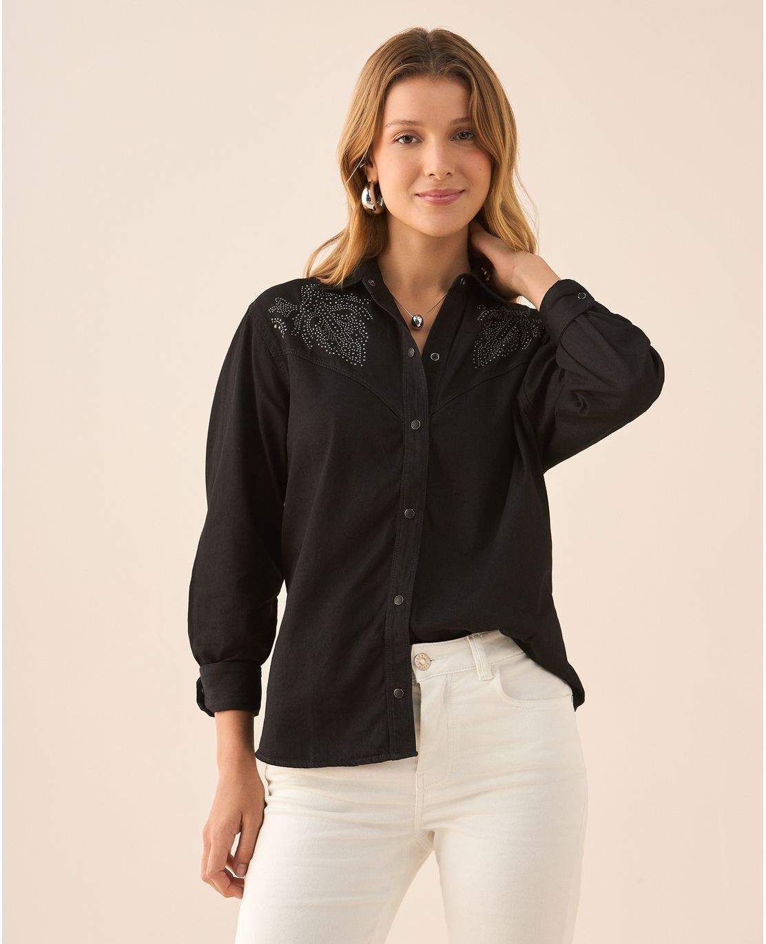 Camisa manga larga con apliques para mujer