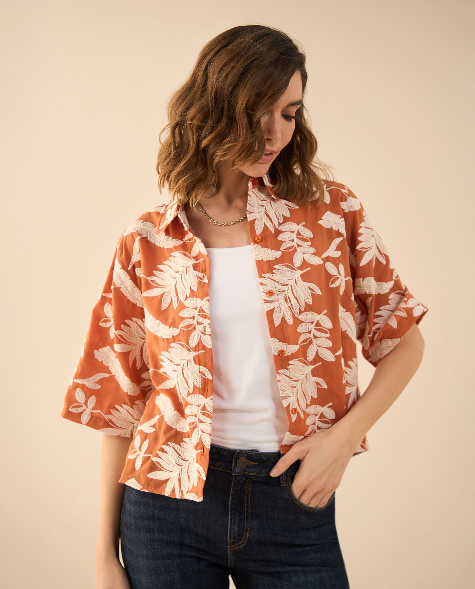Camisa de flores para mujer