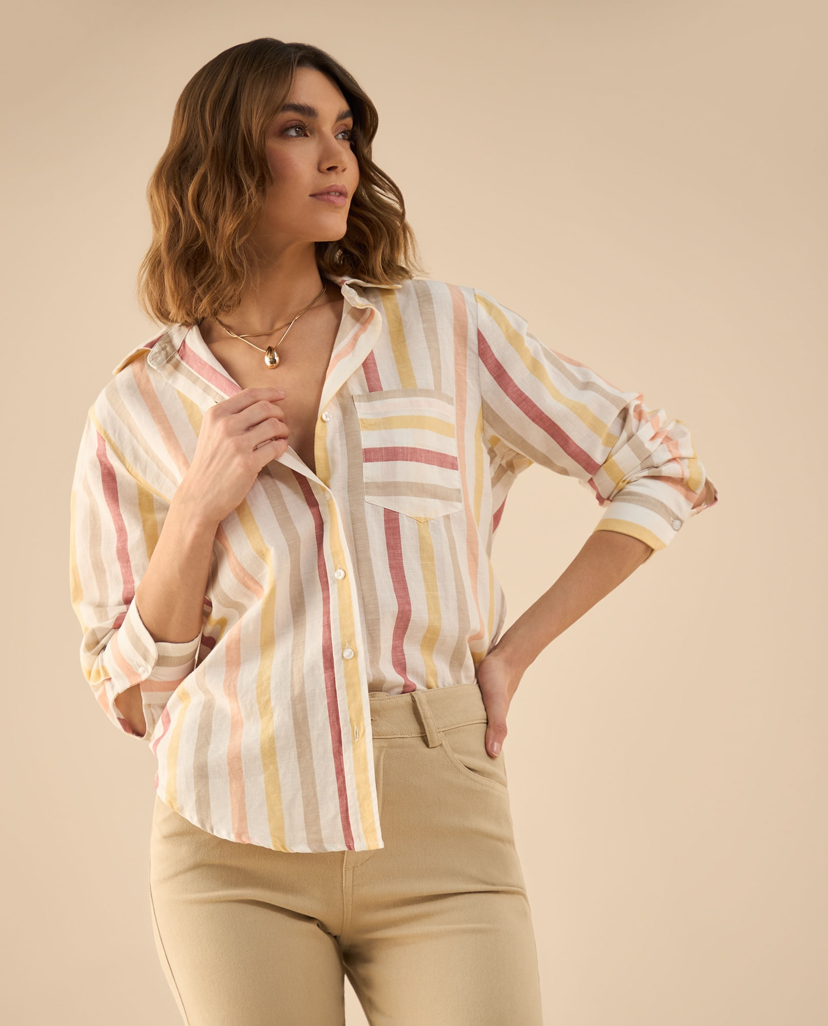 Camisa con diseño a rayas para mujer