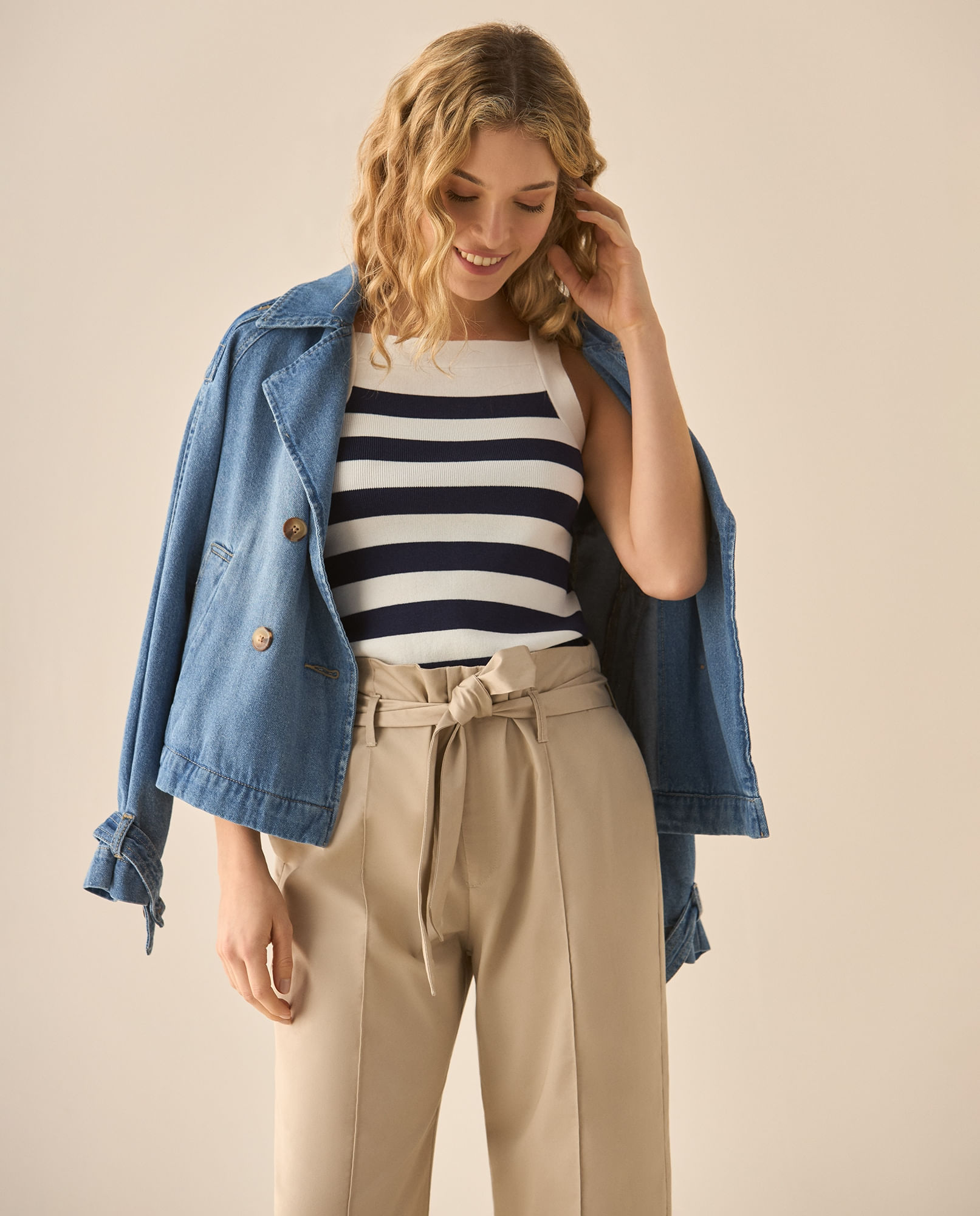 Suéter tipo camisa a rayas para mujer