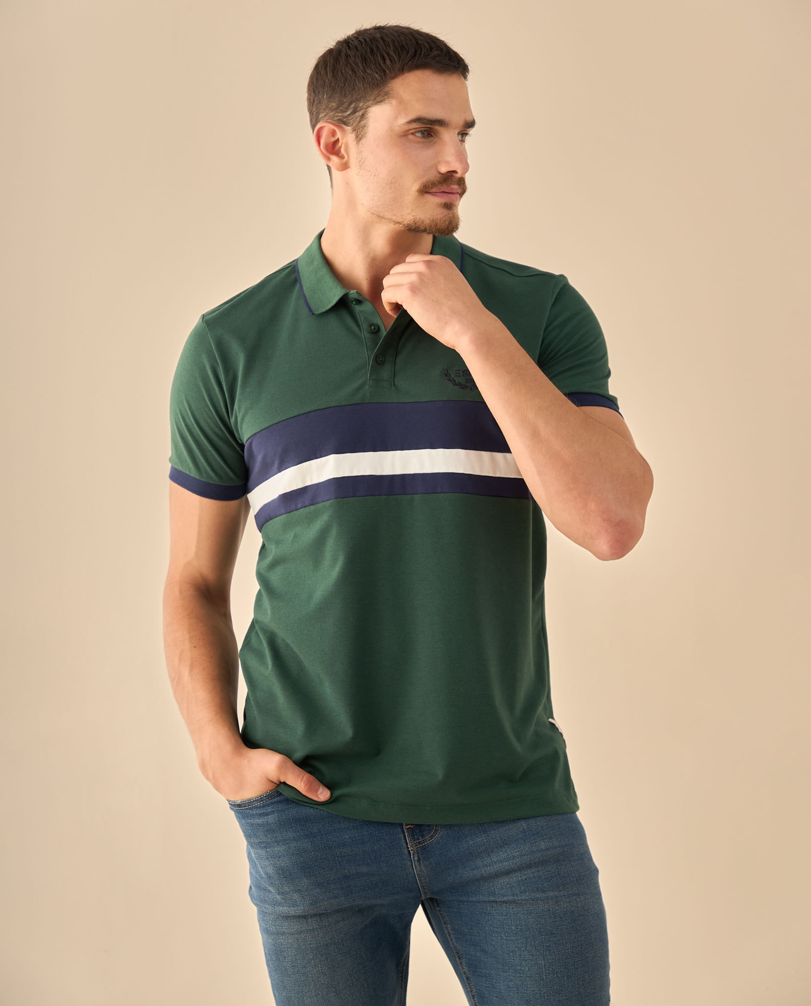 Polo con Rayas Contrastantes