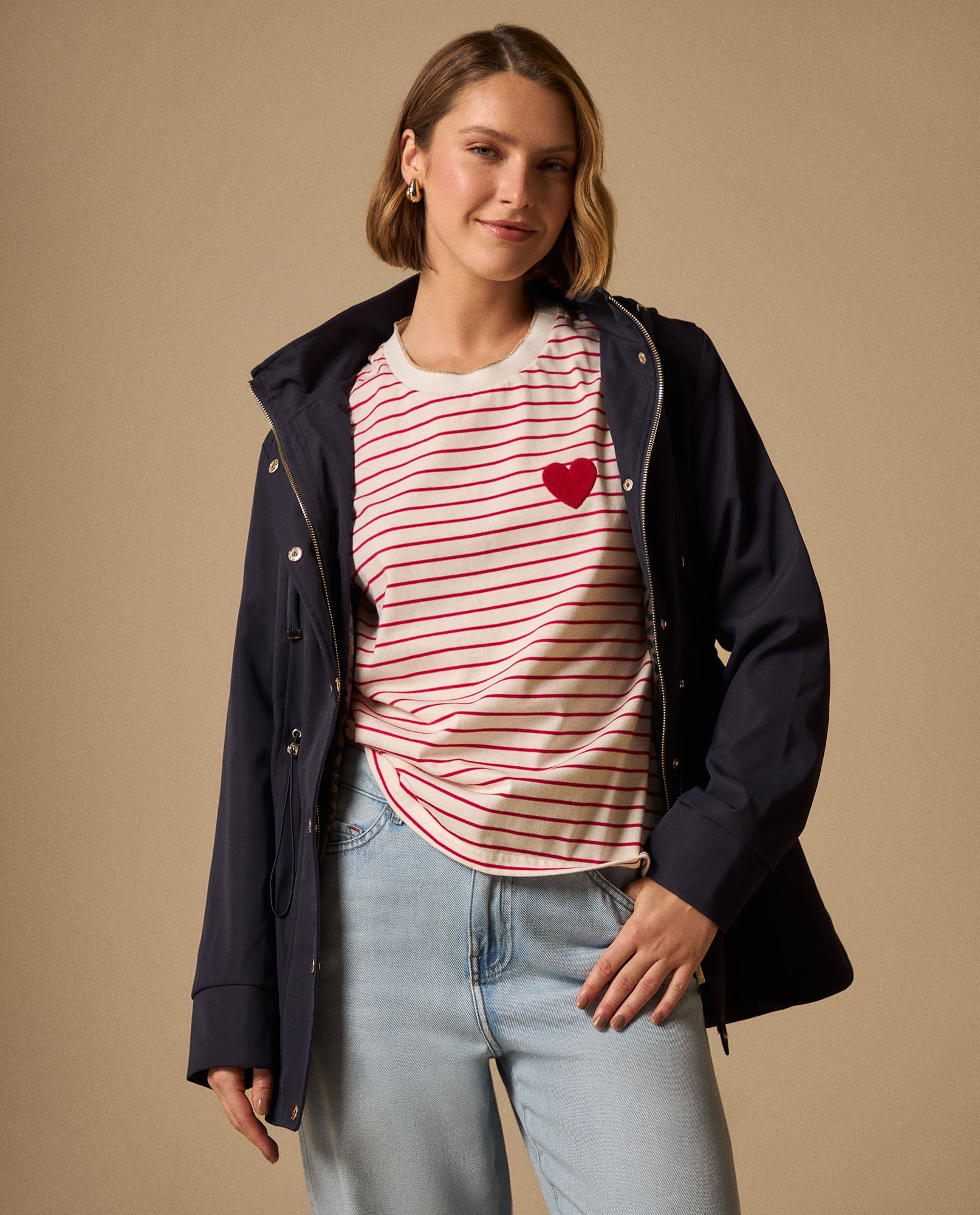 Camiseta Rayas con Corazón Bordado