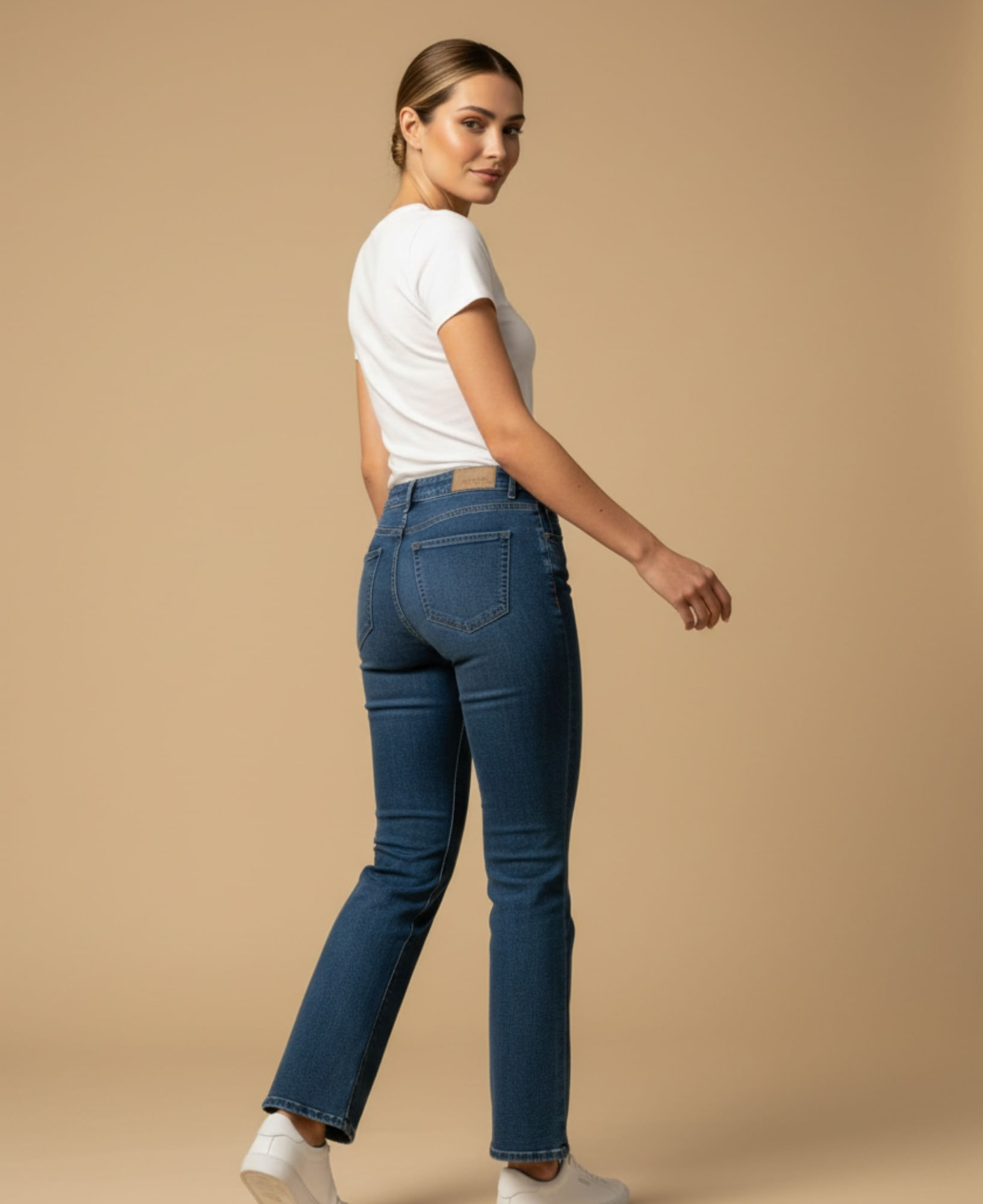 Jean bootcut tiro alto cinco bolsillos para mujer