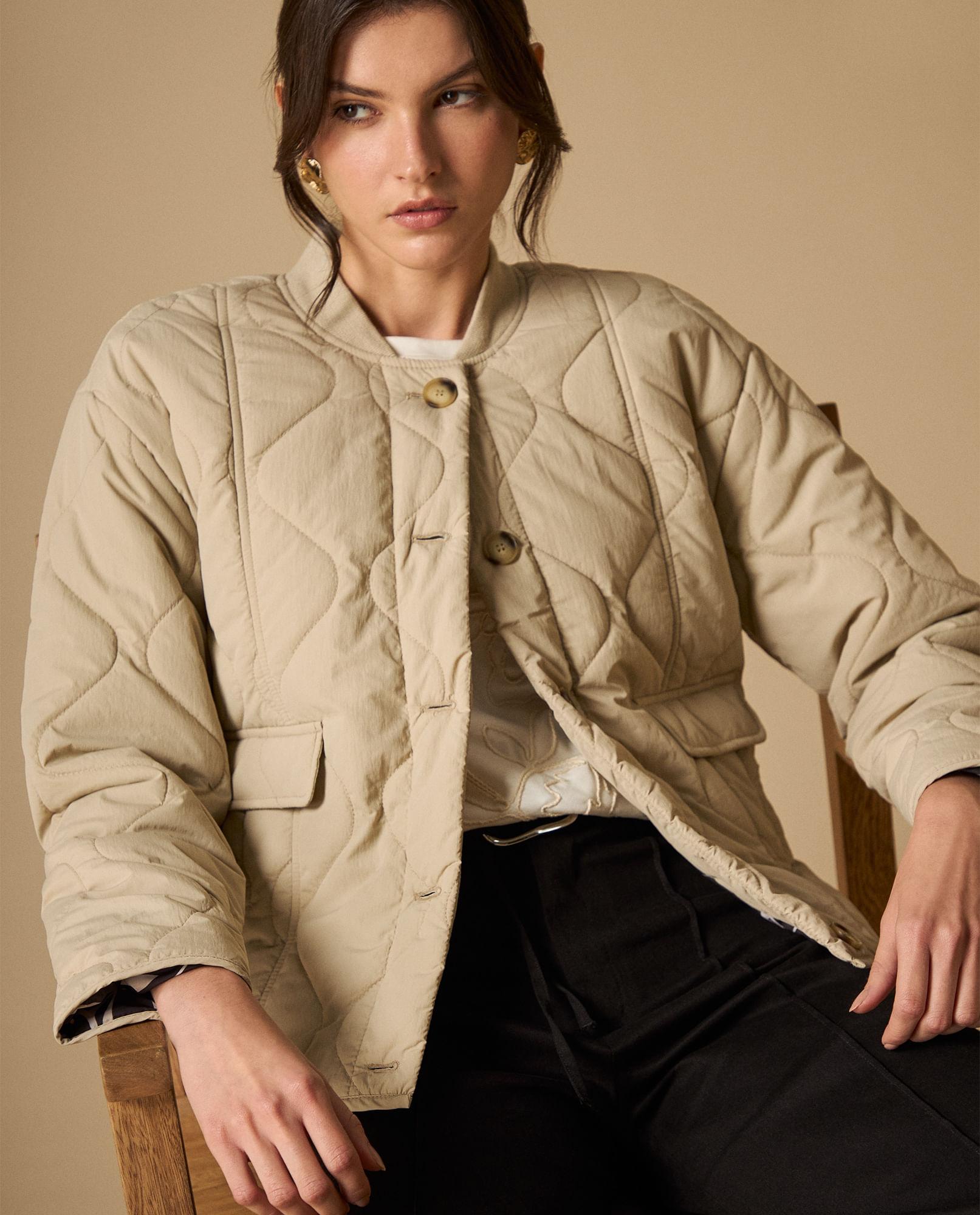 Chaqueta acolchada con patrón romboidal para mujer