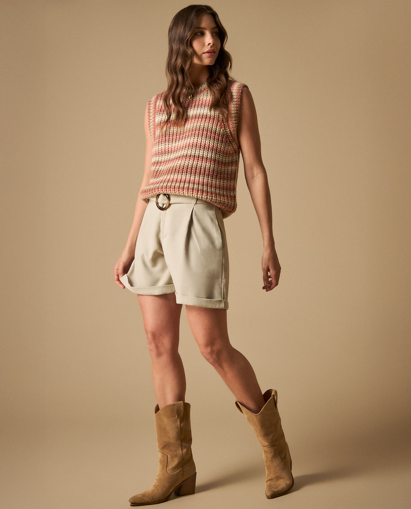 Shorts cintura alta con cinturón para mujer