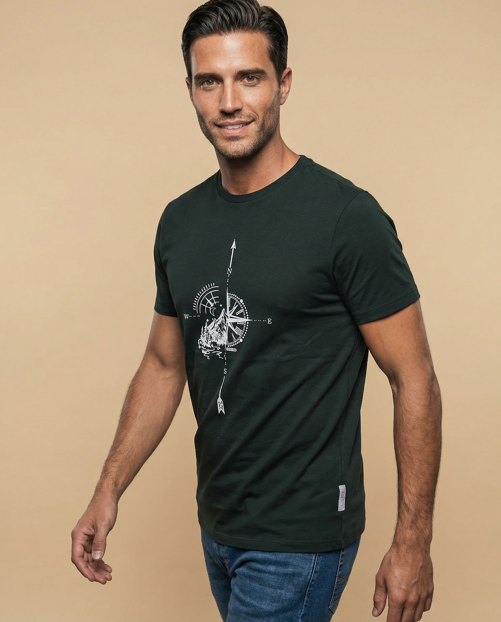 Camiseta manga corta con estampado náutico