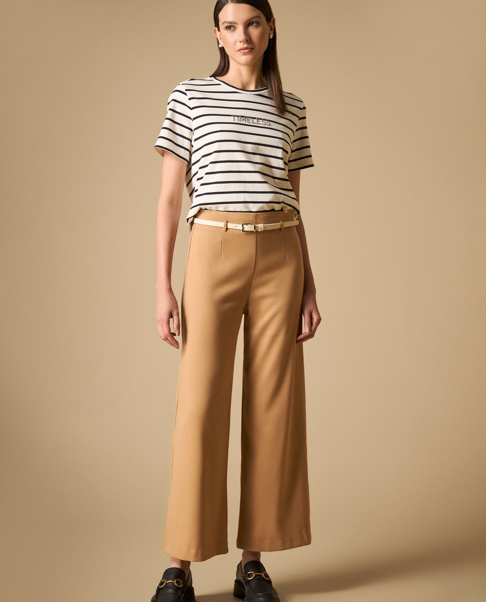 Pantalón palazzo tiro alto con cinturón para mujer