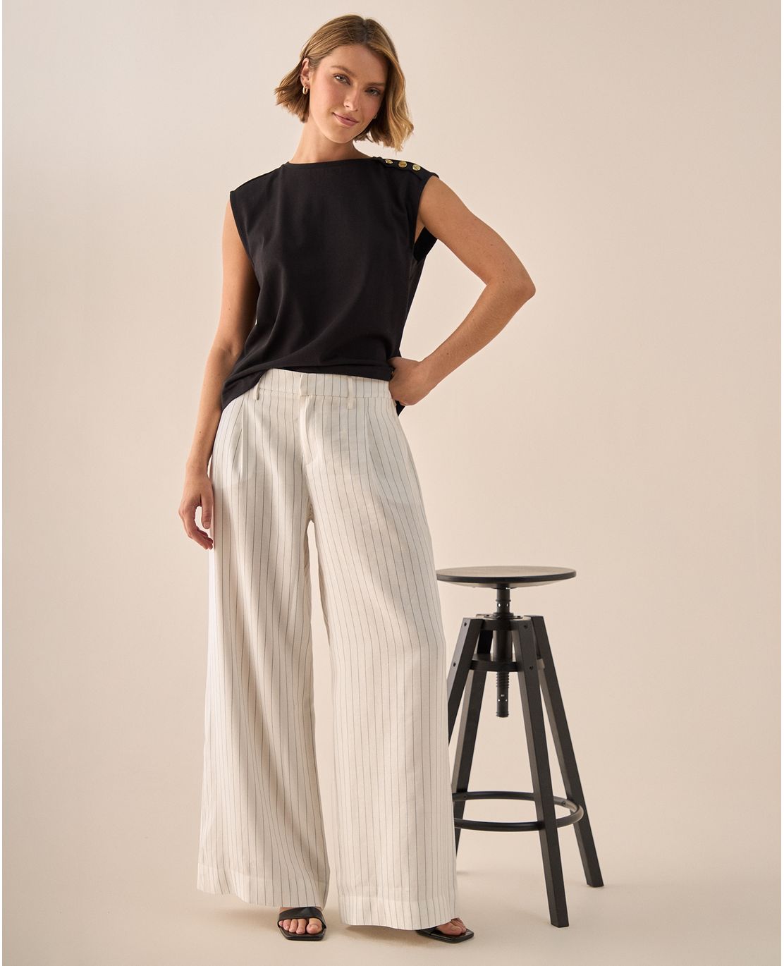 Pantalón Wide Leg con Rayas Verticales
