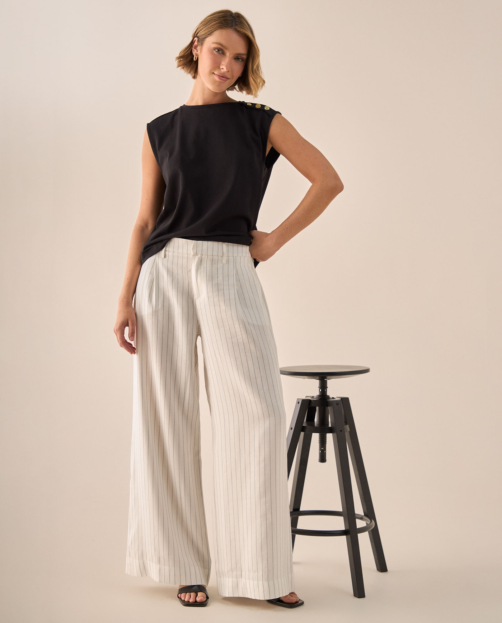 Pantalón Wide Leg con Rayas Verticales