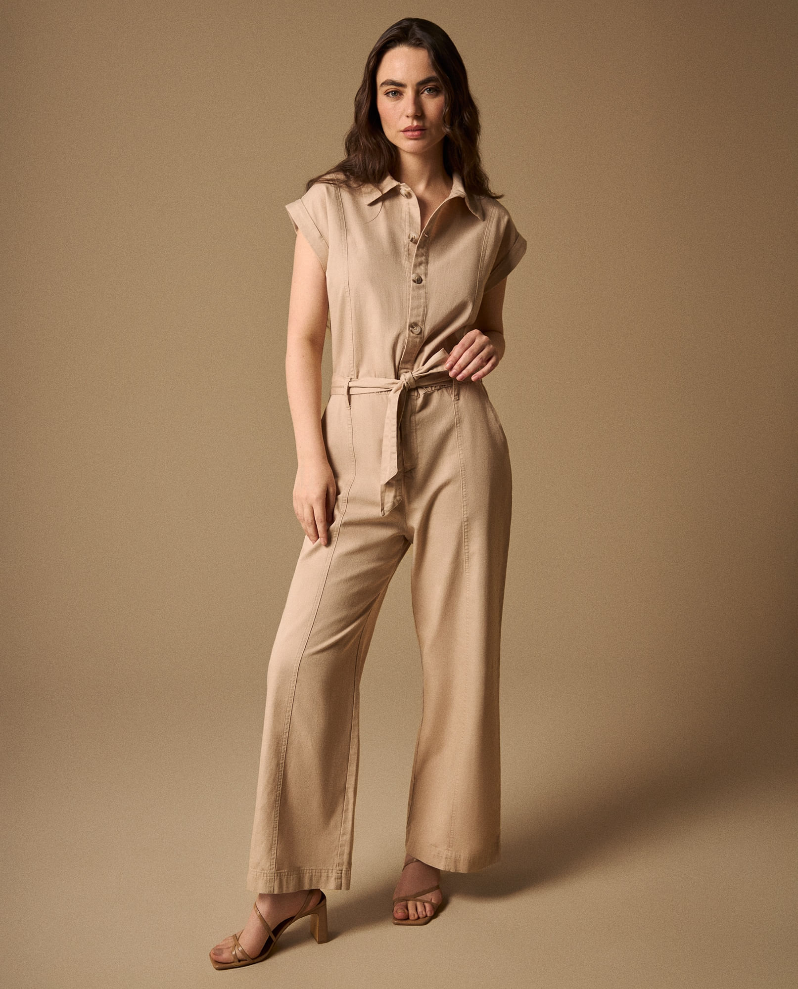 Enterizo Beige Piernas Anchas con Cinturón