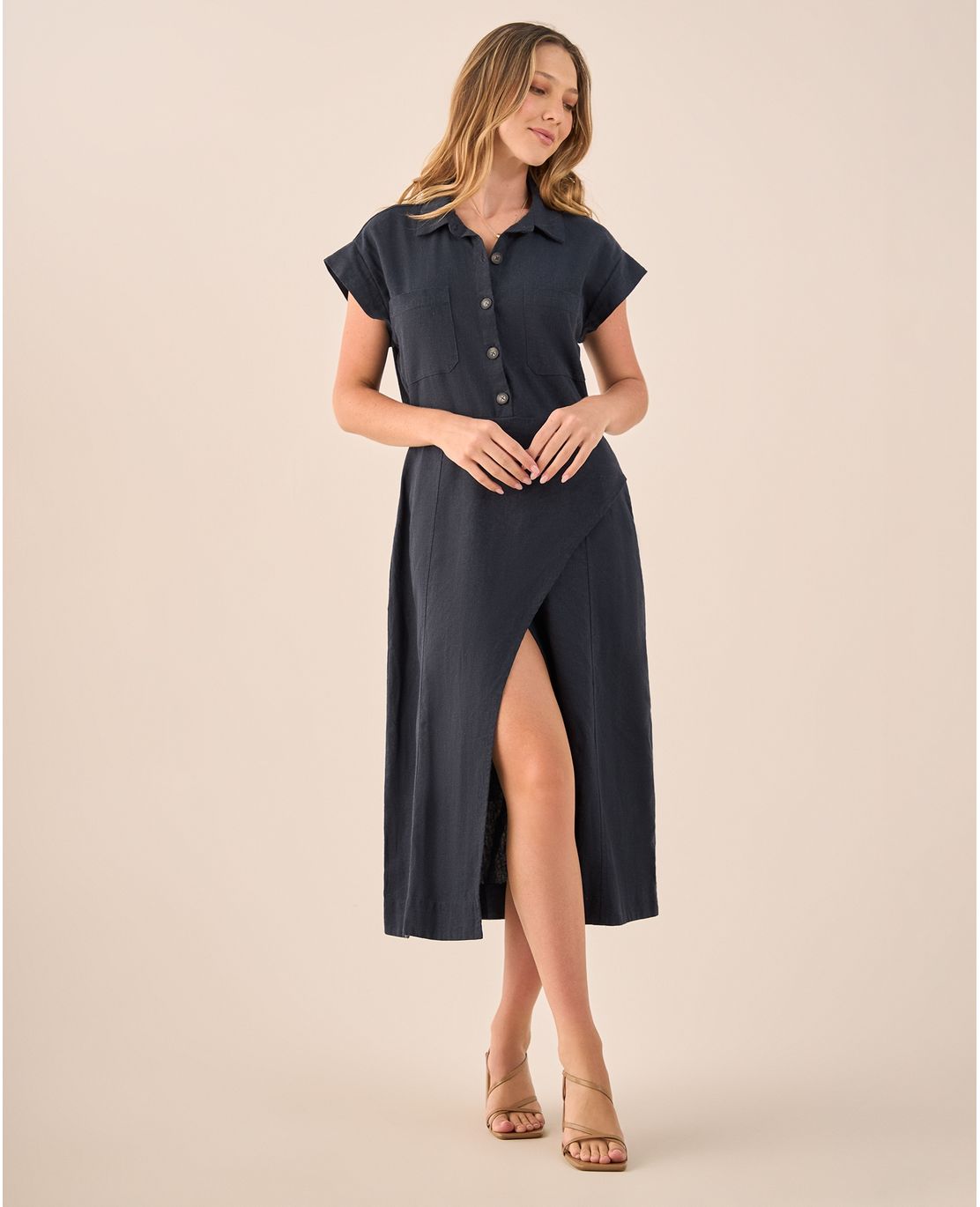 Vestido Midi con Abertura Lateral