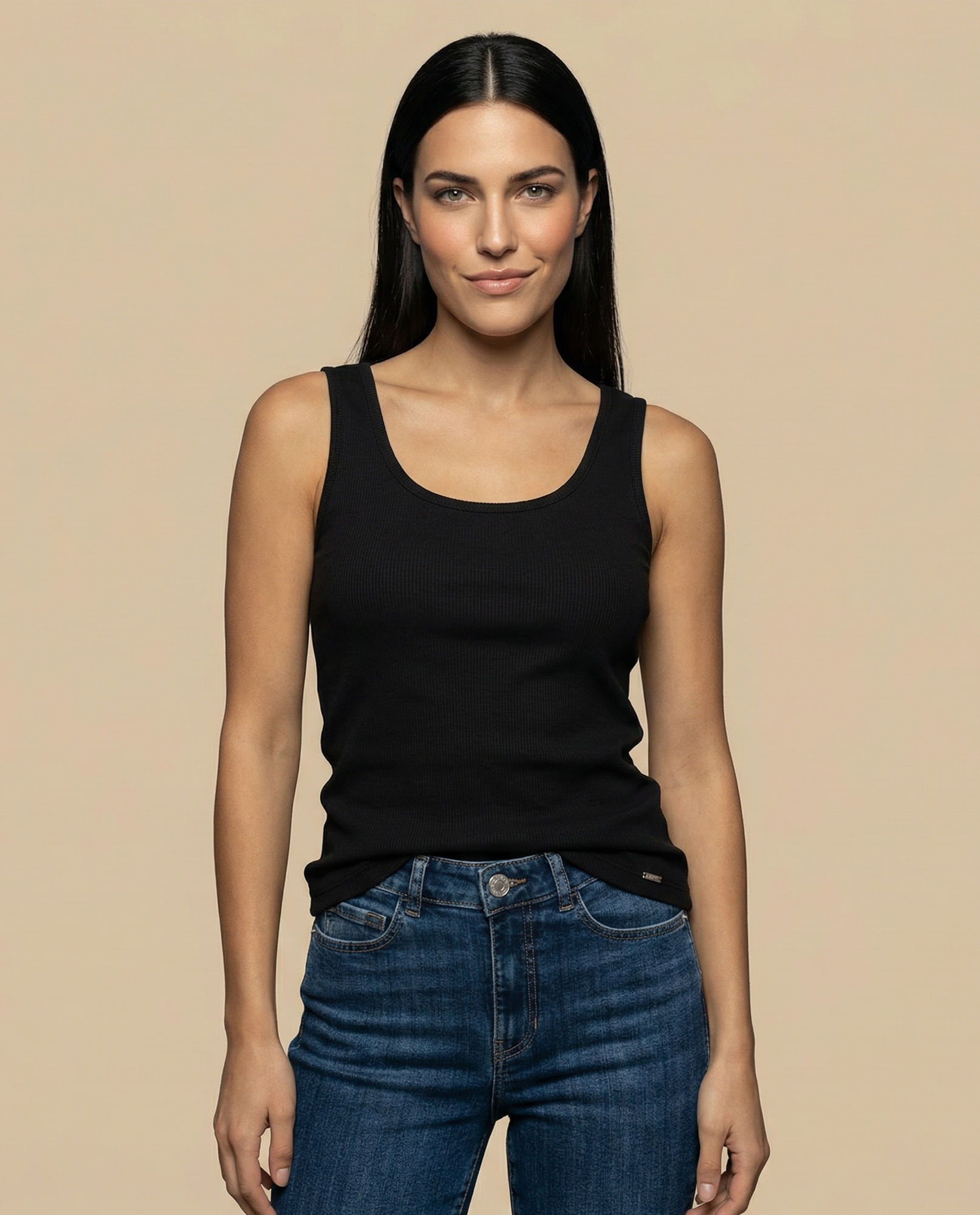 Camiseta manga sisa cuello redondo corte ajustado