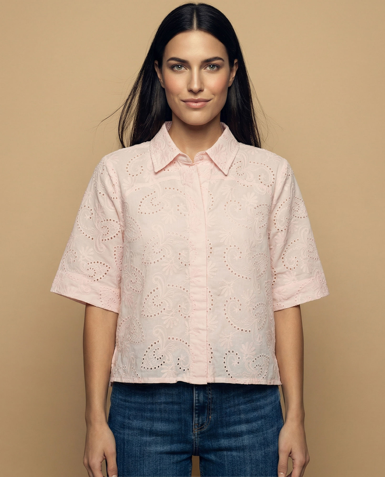 Camisa tejido con textura manga 3/4 cuello camisero