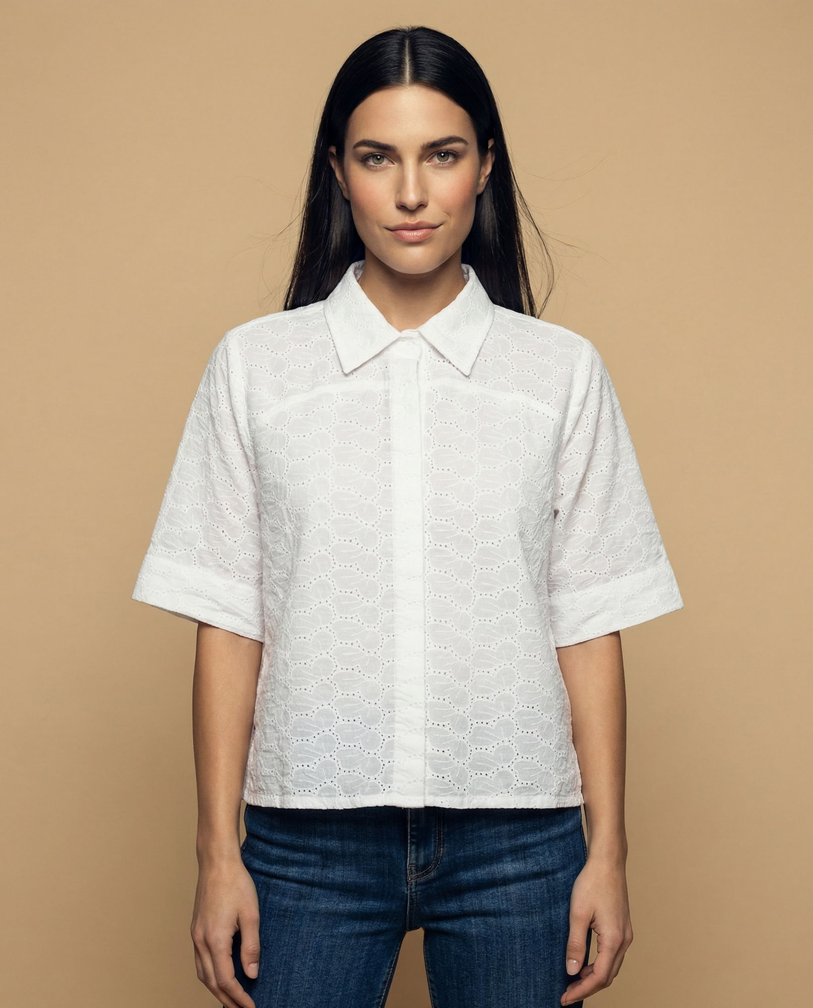 Camisa tejido con textura manga 3/4 cuello camisero