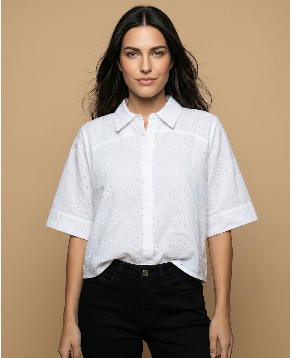 Camisa tejido con textura manga 3/4 cuello camisero