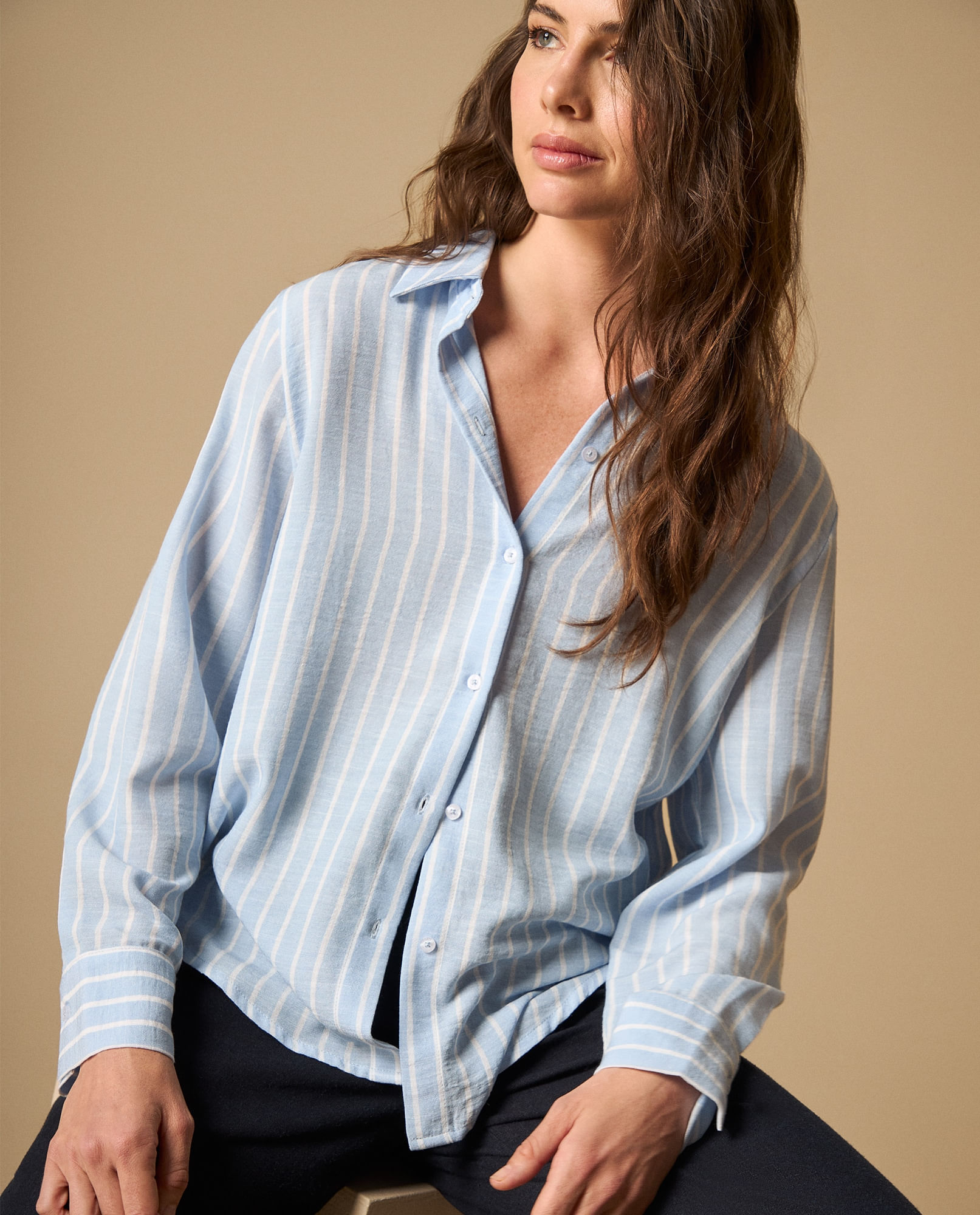 Camisa manga larga cuello camisero
