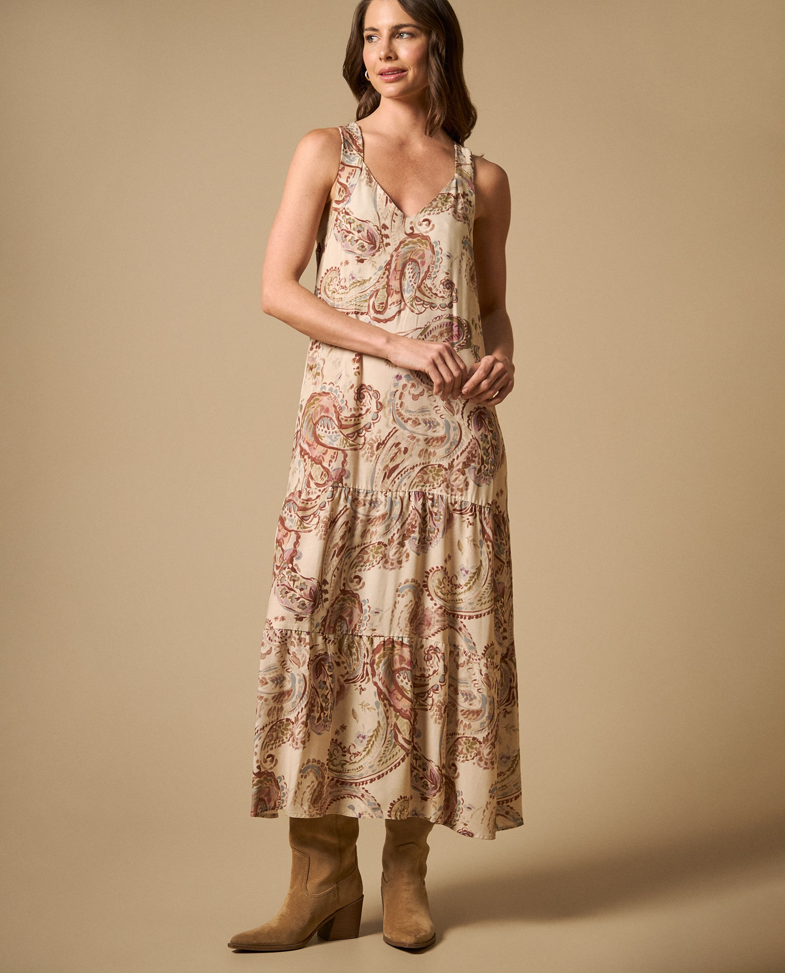 Vestido largo manga sisa de silueta suelta