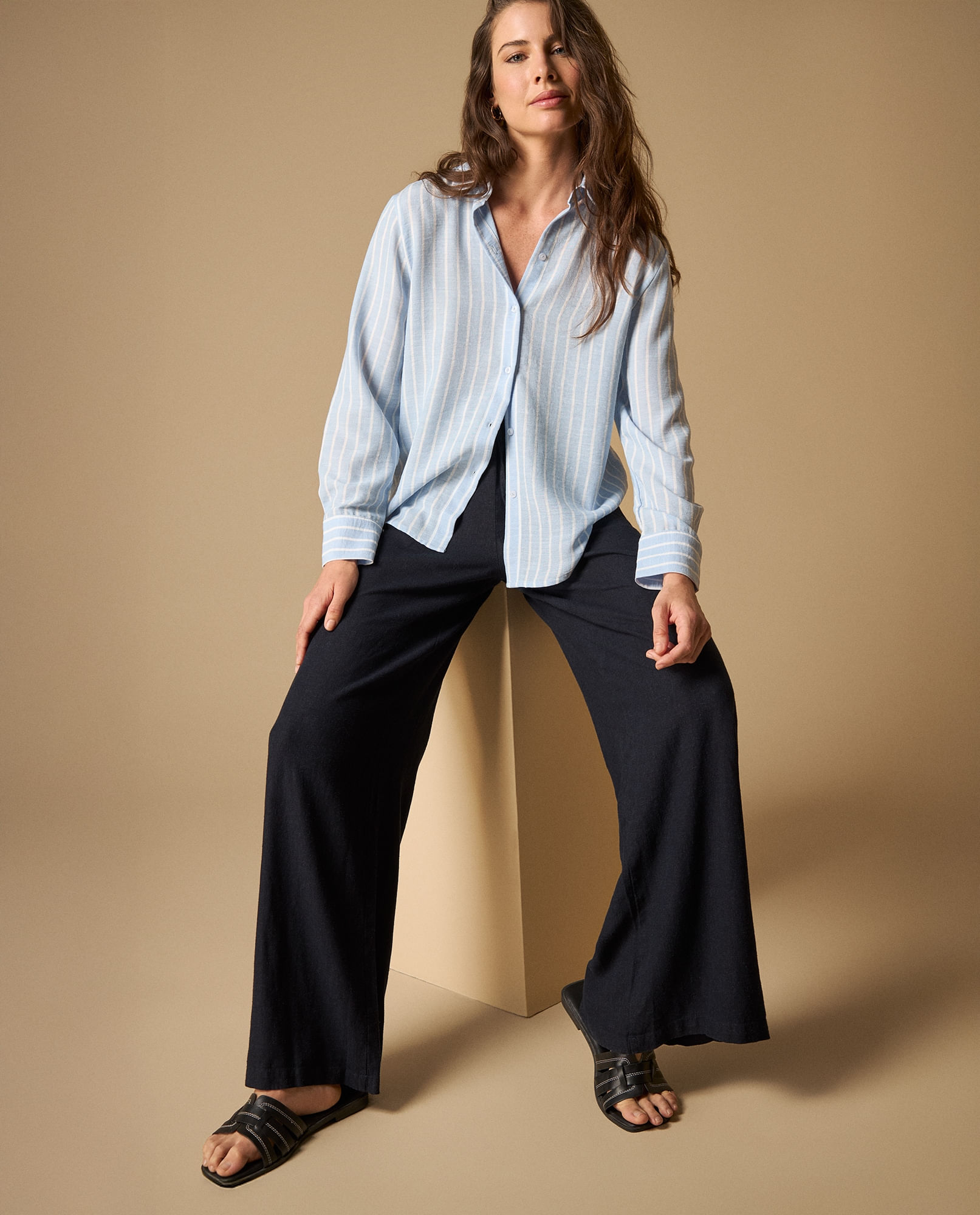 Pantalón largo con cordón ajustable fit relajado