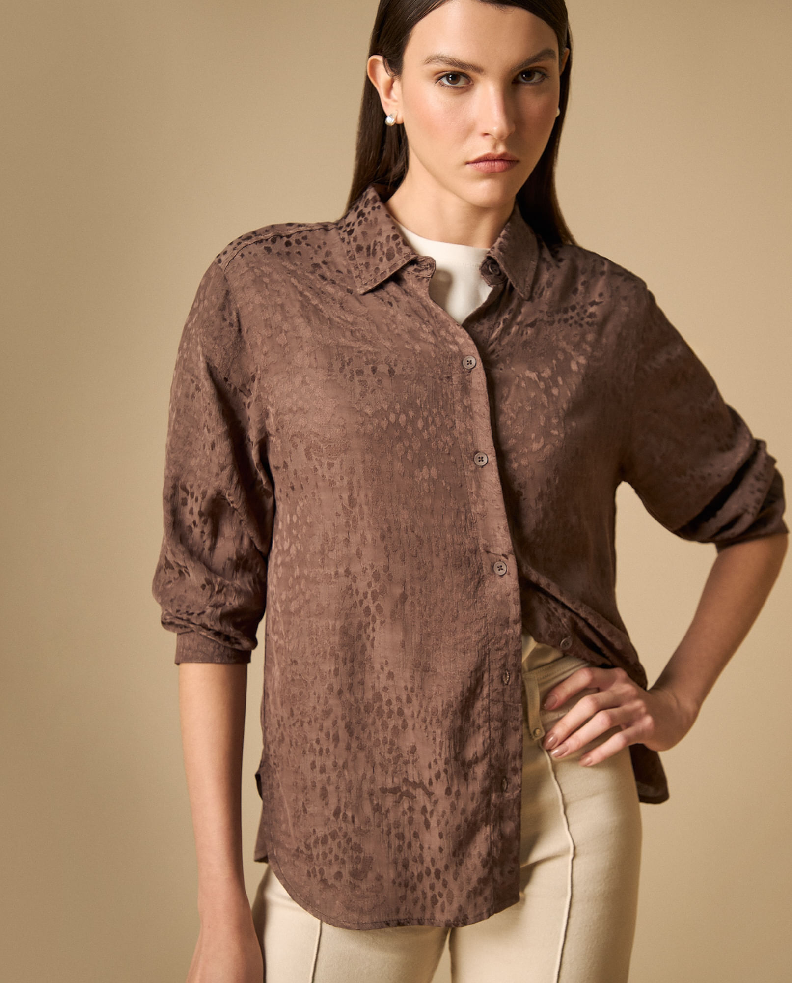 Camisa camisera manga larga con acabado hecho a mano